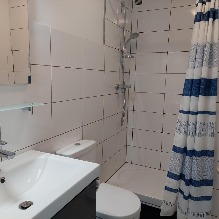 Studio Proche Plages / En Couple Ou Avec Enfants Bénodet Esterno foto